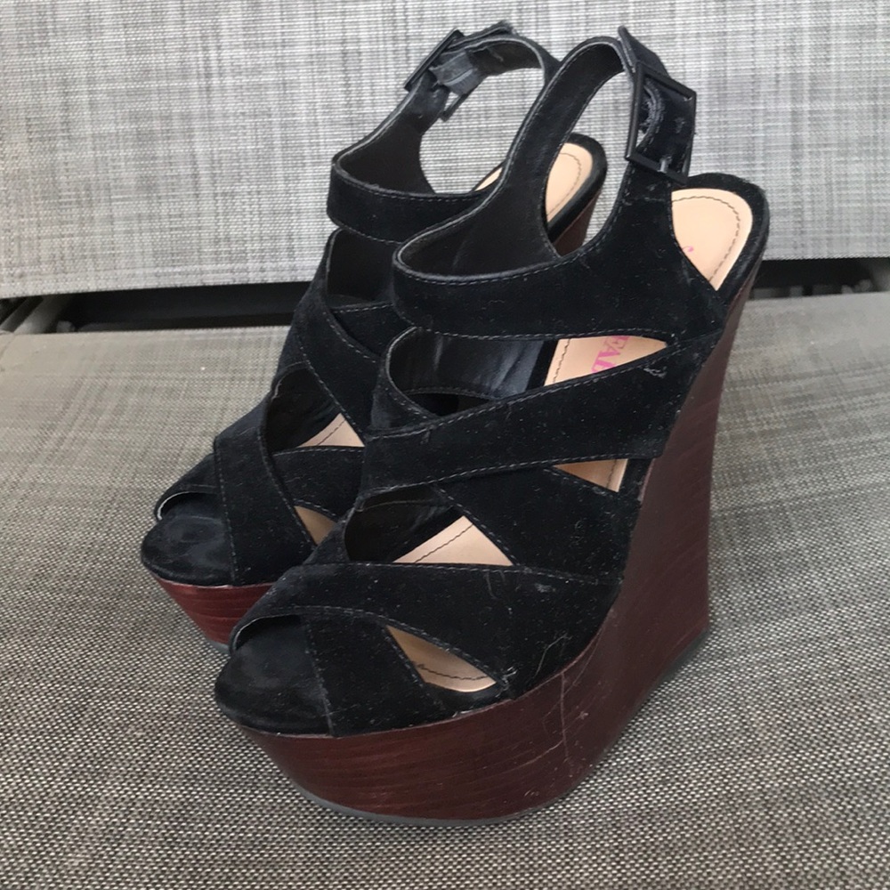 Black Velvet Platform Wedges • JustFab